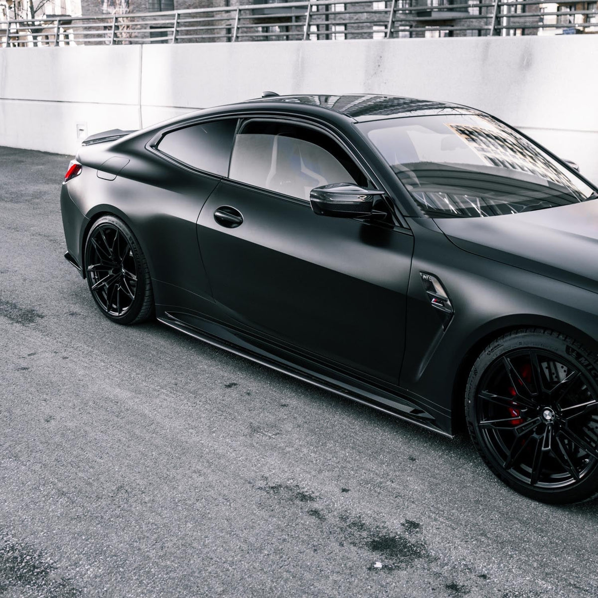 BMW M3/M4 G8X Dry Carbon Side Skirts – Version 1