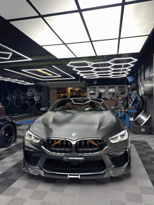 Neue SQ Frontlippe mit DTC-Fussgängerschutz & neue Bauteile für BMW M8