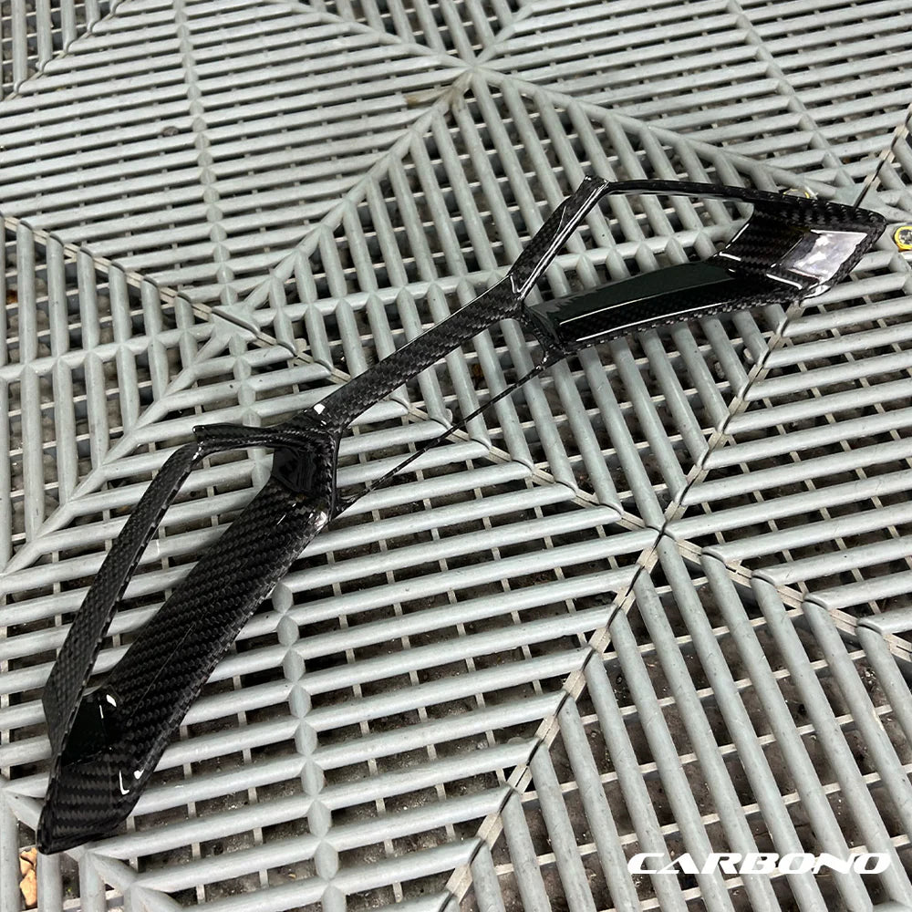 Carbonsitz Einfassung aus Dry Carbon - passend für BMW M2, M3, M4, M5 CS, M8