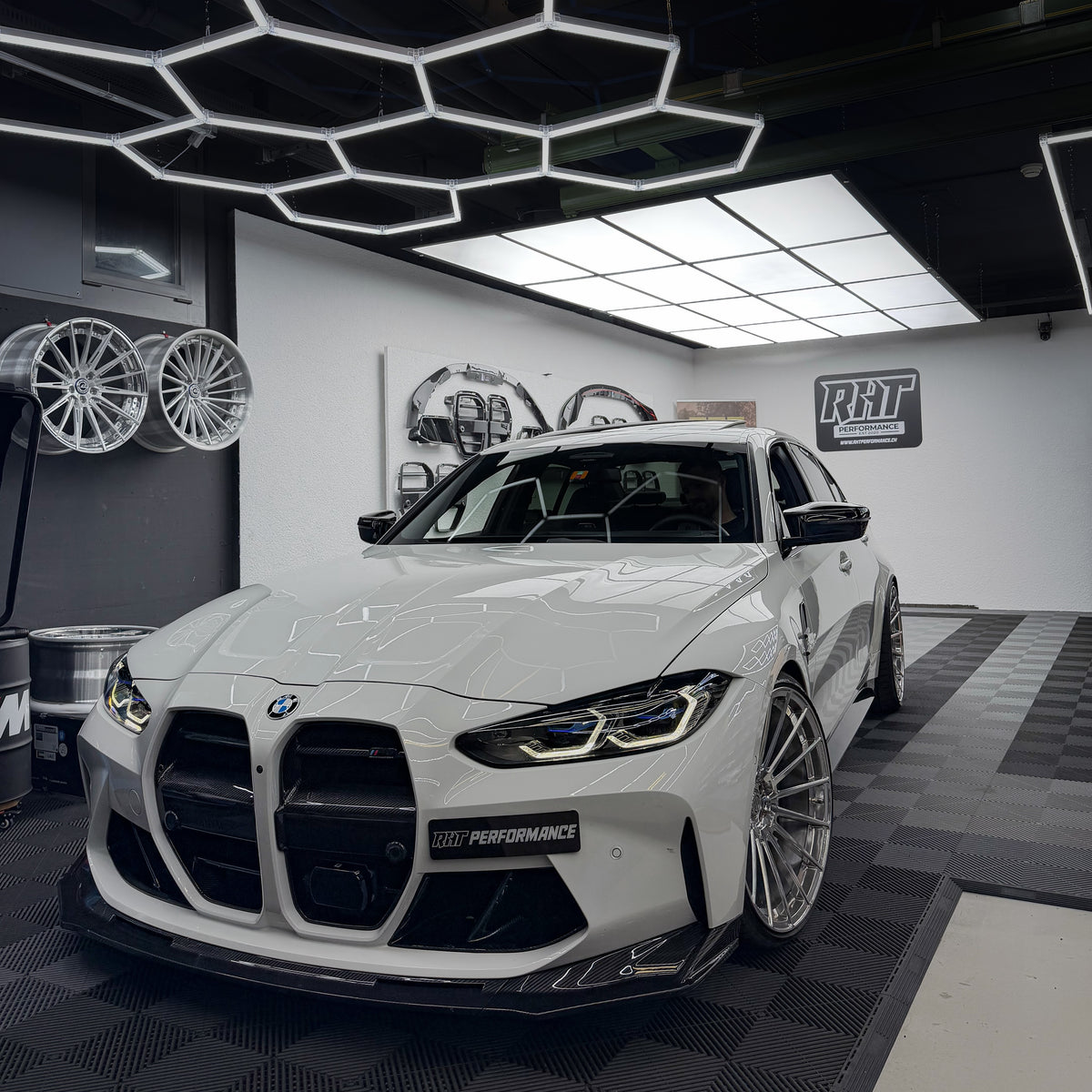 BMW M3/M4 G8X VR2 Dry Carbon Frontsplitter – Einteilig