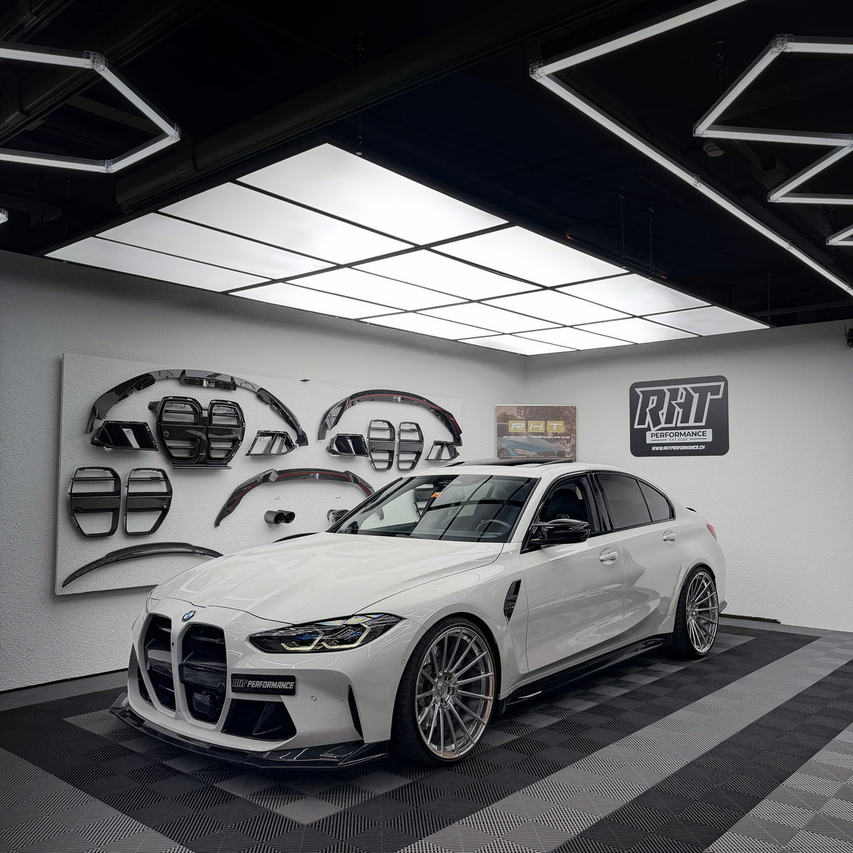 BMW M3/M4 G8X VR2 Dry Carbon Frontsplitter – Einteilig