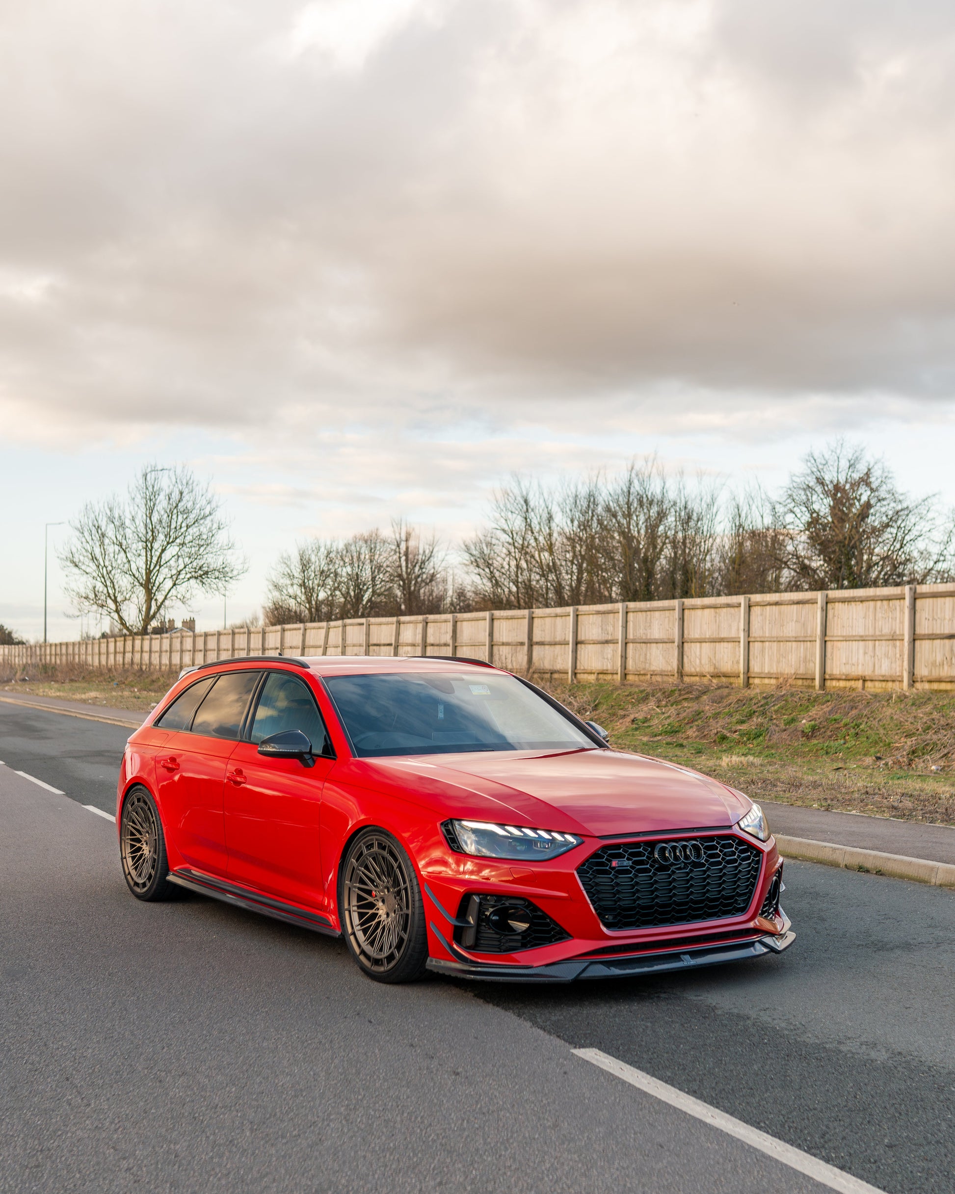 AUDI RS4 B9.5 CARBON FIBRE KIT - CT DESIGN-Kit-CT CARBON-CT Carbon - High-quality carbon fiber and gloss black aerodynamic parts for premium sports and luxury vehicles.