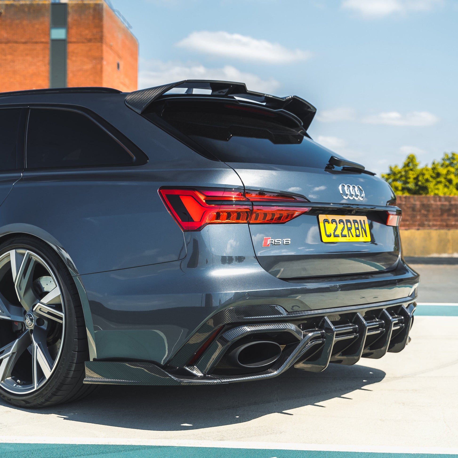 CT CARBON Full Kit AUDI RS6 C8 AVANT FULL CARBON FIBRE KIT - CT DESIGN