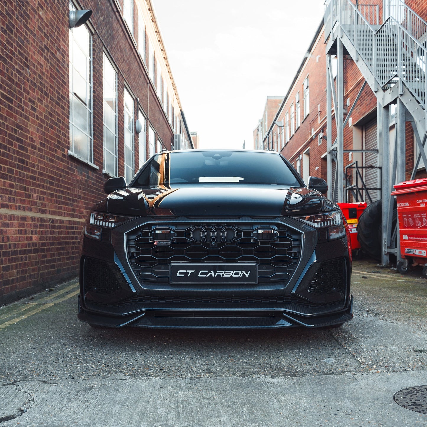 AUDI RSQ8 2020-2025 CARBON FIBRE FULL KIT - CT DESIGN-Kit-CT CARBON-CT Carbon - High-quality carbon fiber and gloss black aerodynamic parts for premium sports and luxury vehicles.