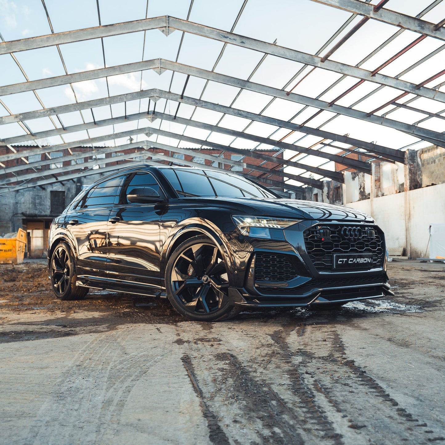 AUDI RSQ8 2020-2025 CARBON FIBRE FULL KIT - CT DESIGN-Kit-CT CARBON-CT Carbon - High-quality carbon fiber and gloss black aerodynamic parts for premium sports and luxury vehicles.