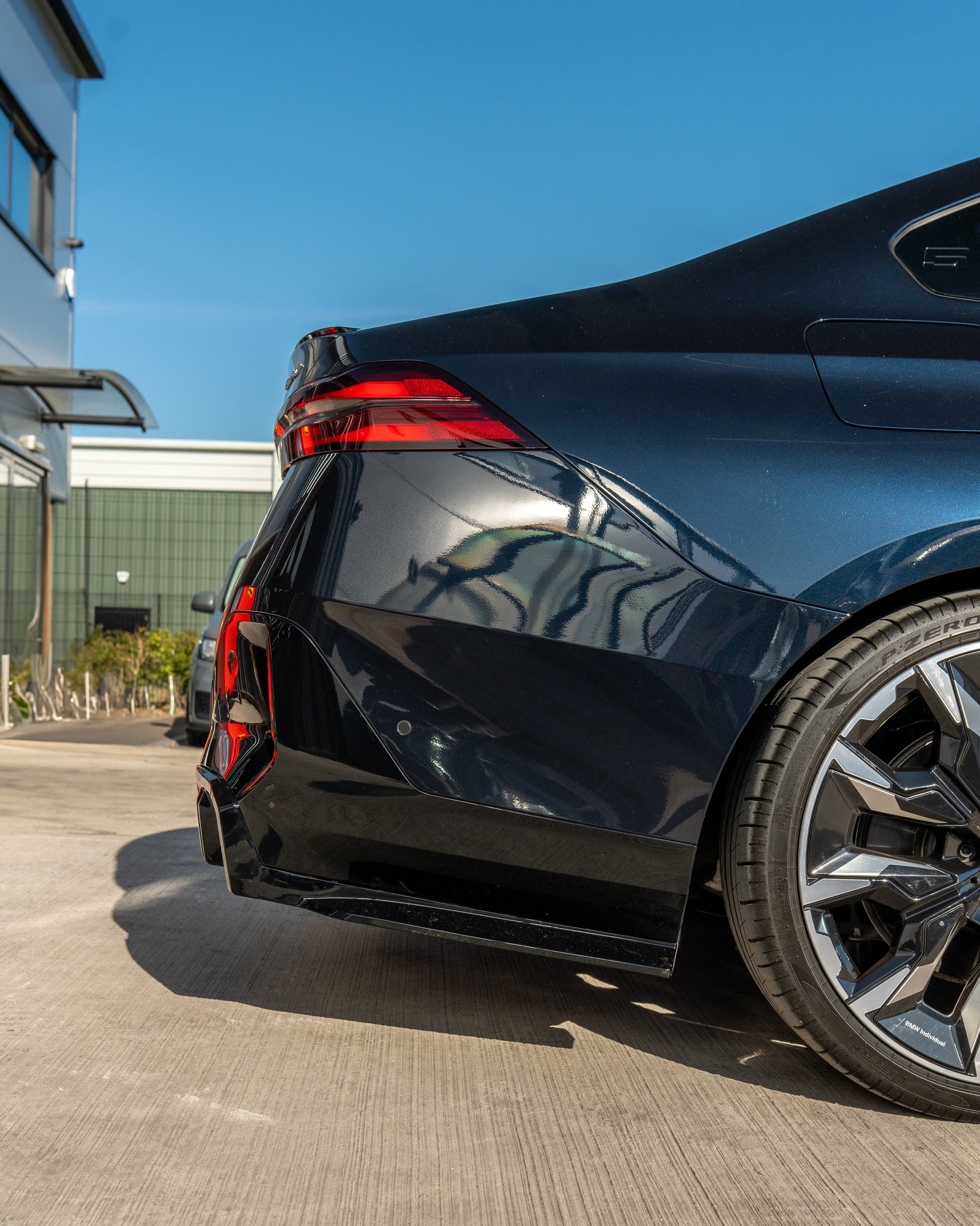 BMW 5 SERIES G60 & i5 2023+ GLOSS BLACK DIFFUSER-Diffuser-BLAK BY CT-CT Carbon - High-quality carbon fiber and gloss black aerodynamic parts for premium sports and luxury vehicles.