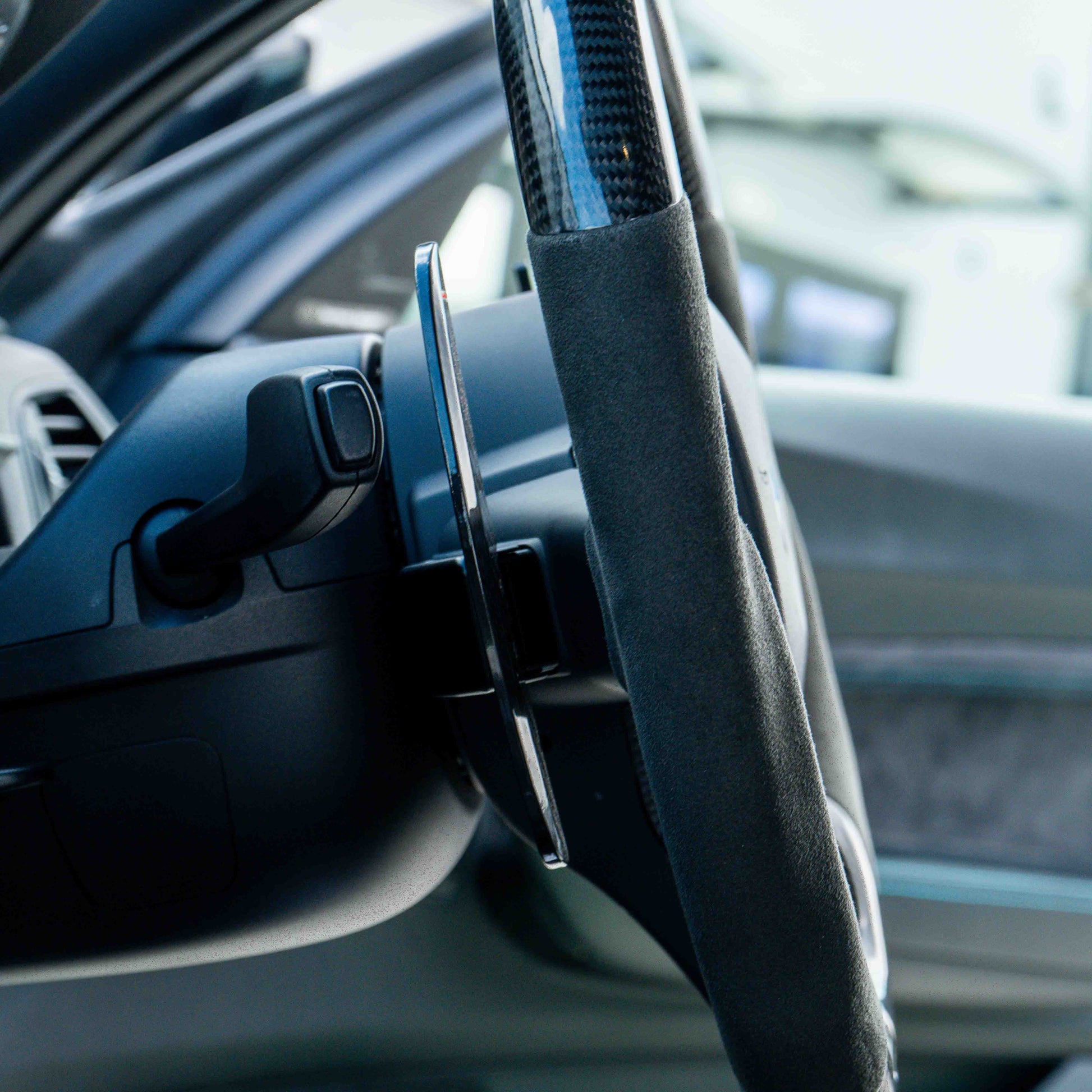 BMW CARBON FIBRE MAGNETIC SHIFTER PADDLES