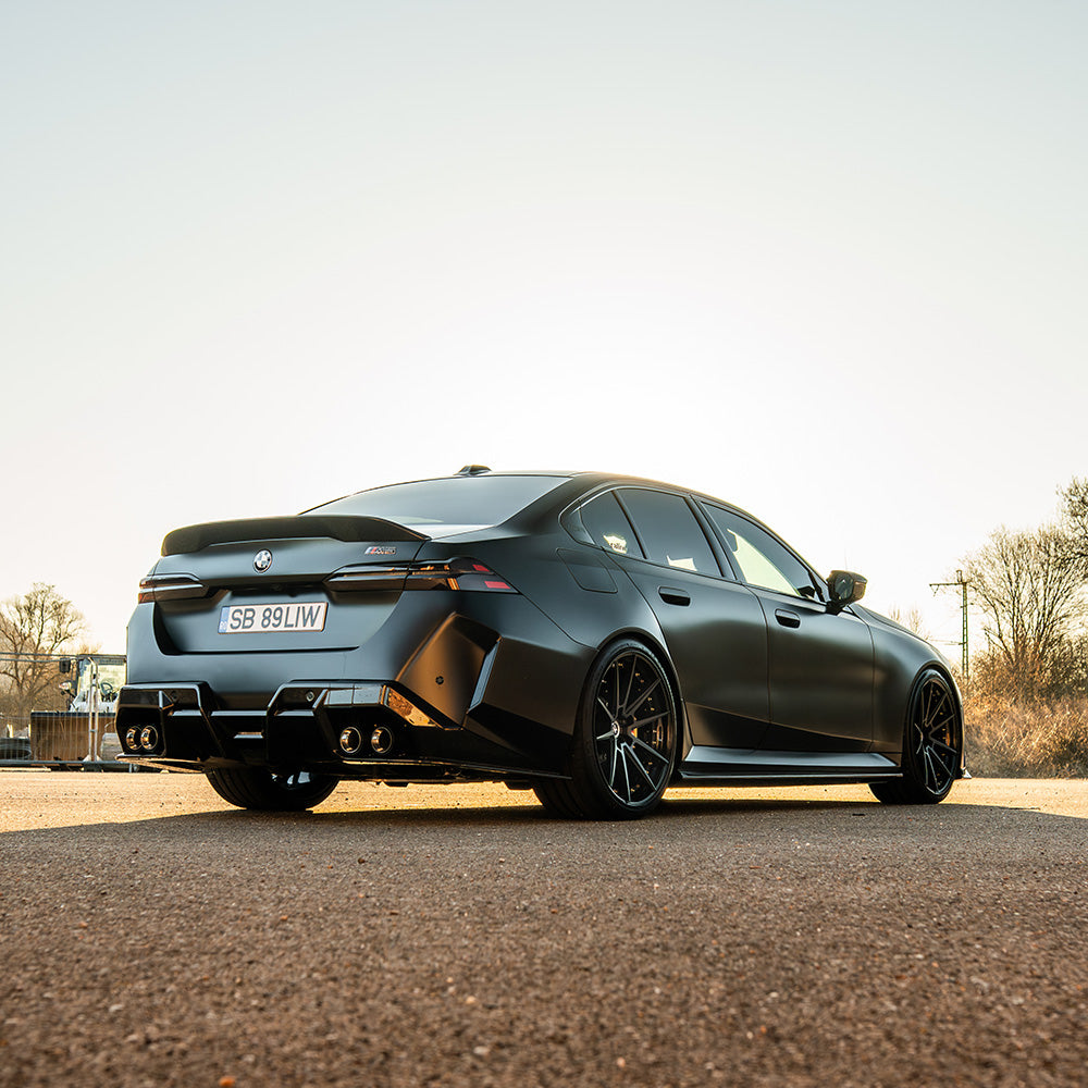 BMW G90/G99 M5 2024+ CARBON FIBRE DIFFUSER - CT DESIGN