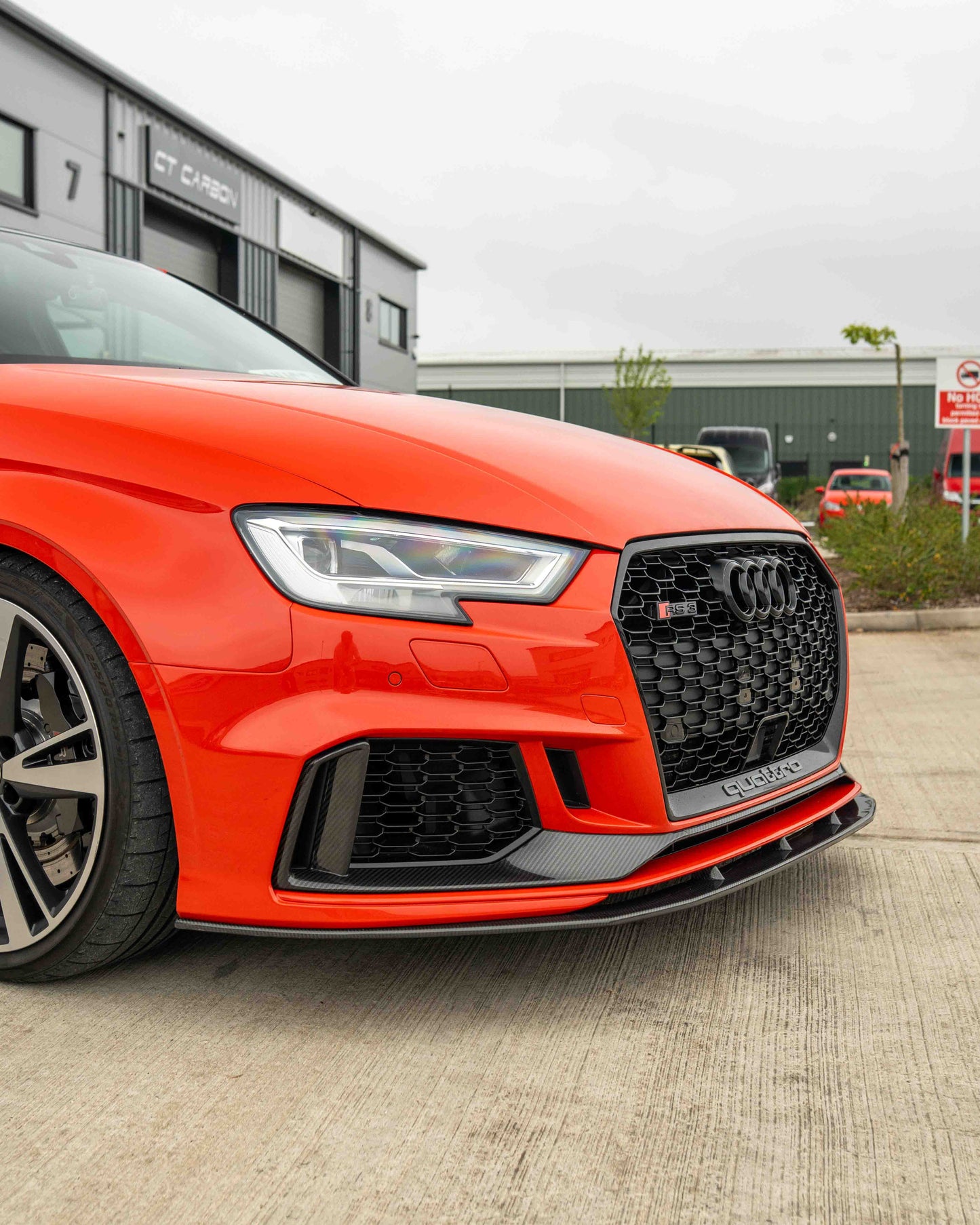 AUDI RS3 8V FACELIFT CARBON FIBRE BUMPER TRIM-Accessories-CT CARBON-CT Carbon - High-quality carbon fiber and gloss black aerodynamic parts for premium sports and luxury vehicles.
