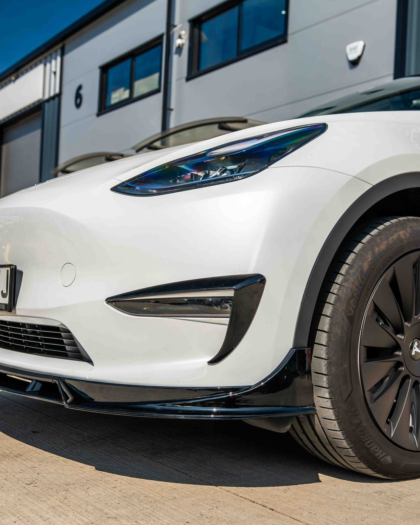 TESLA MODEL Y FULL GLOSS BLACK KIT - BLAK BY CT CARBON-Kit-BLAK BY CT-CT Carbon - High-quality carbon fiber and gloss black aerodynamic parts for premium sports and luxury vehicles.