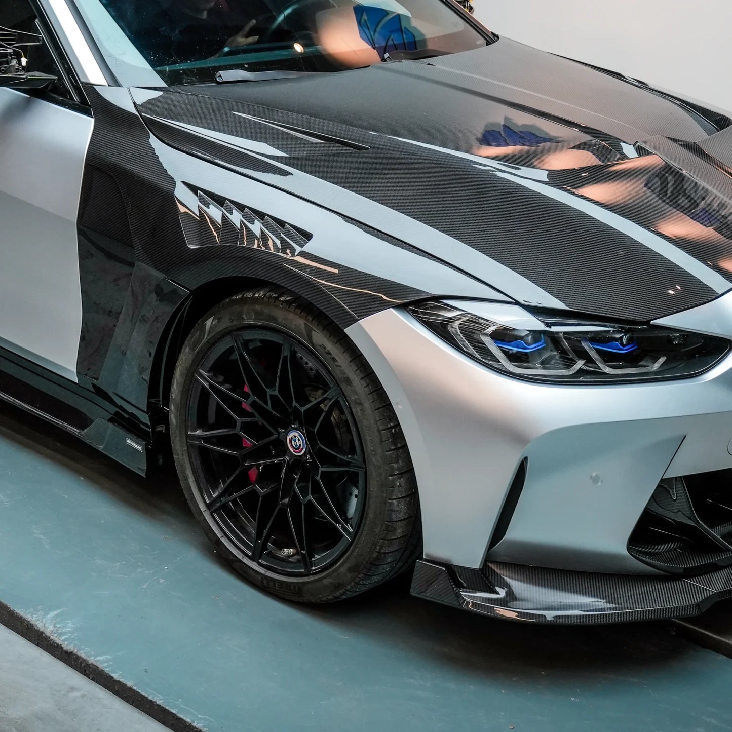 BMW M3/M4 Dry Carbon Kotflügel Version 3