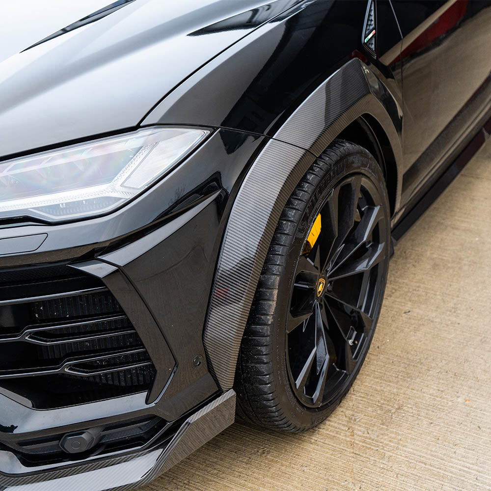 LAMBORGHINI URUS CARBON FIBRE FULL WIDE ARCH KIT - CT DESIGN-Kit-CT CARBON-CT Carbon - High-quality carbon fiber and gloss black aerodynamic parts for premium sports and luxury vehicles.