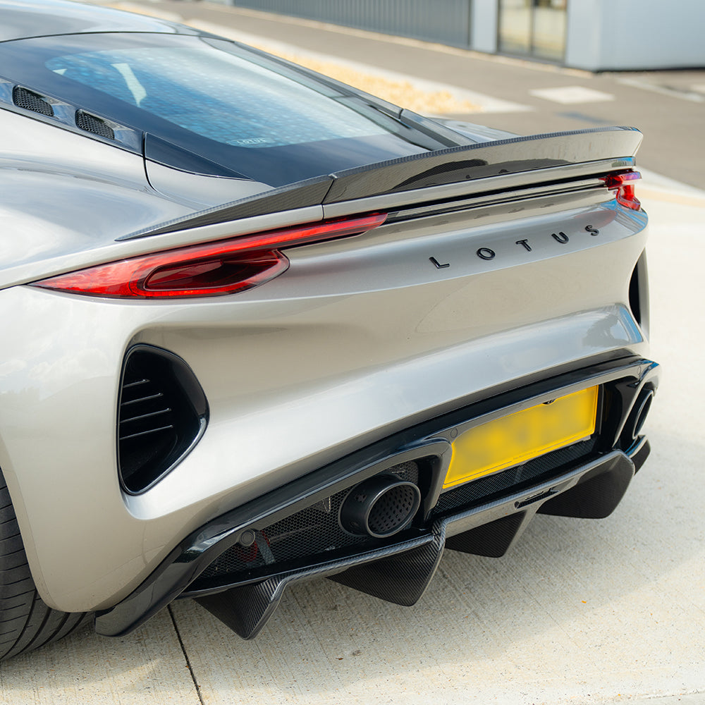 LOTUS EMIRA CARBON FIBRE 3-PIECE SPOILER - CT DESIGN-Spoiler-CT CARBON-CT Carbon - High-quality carbon fiber and gloss black aerodynamic parts for premium sports and luxury vehicles.