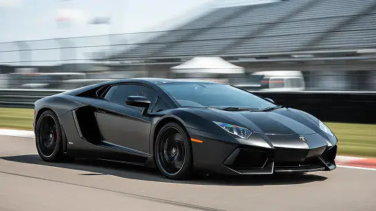 Lamborghini Aventador LP700-4