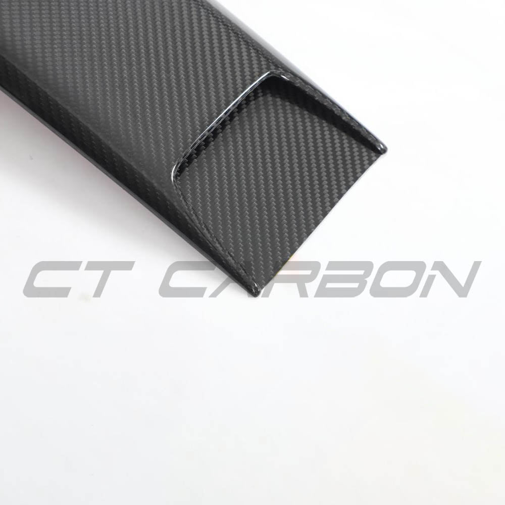 MCLAREN 720S CARBON FIBRE ROOF SCOOP - CT DESIGN