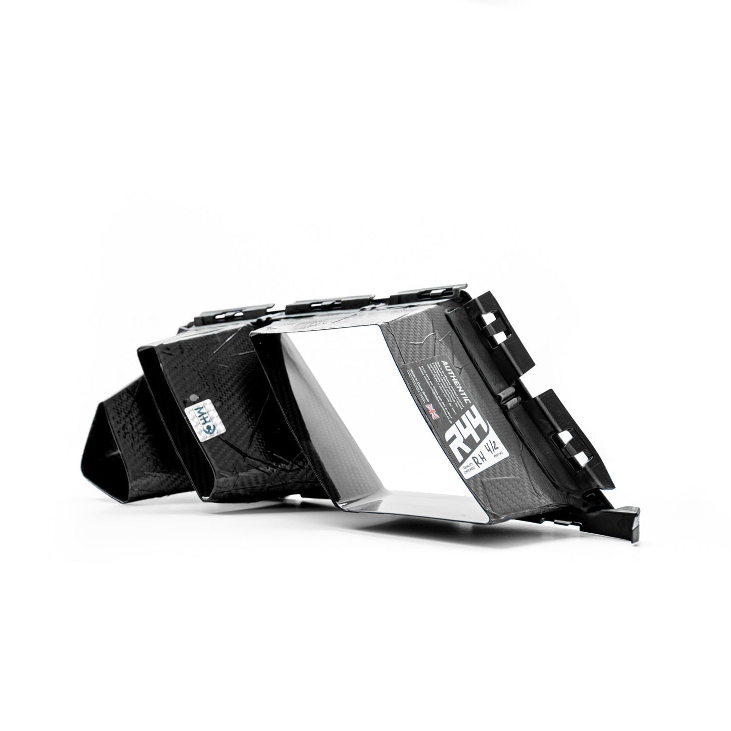 BMW M3/M4 Twin Fin Ducts