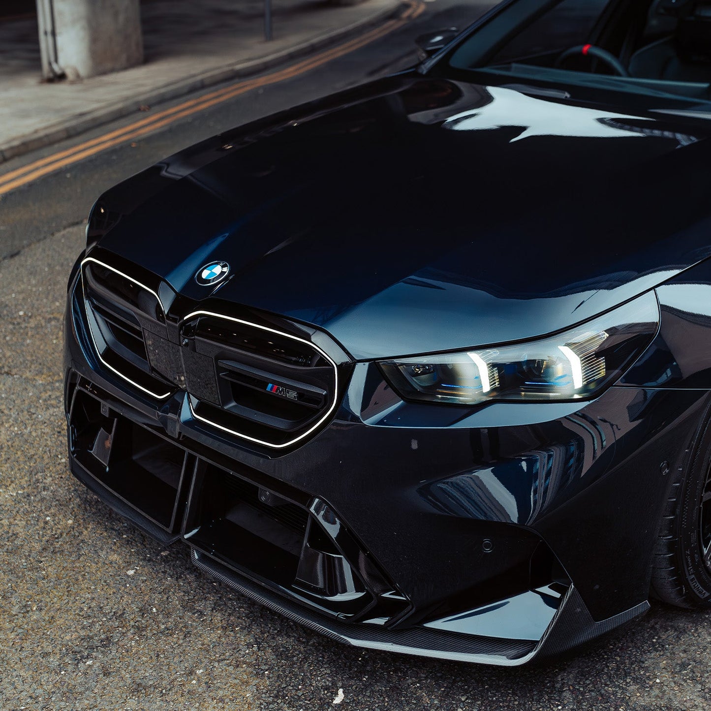 BMW M5 Performance Style Front Splitter