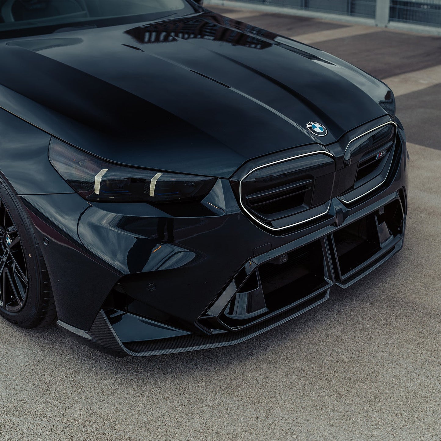 BMW M5 Performance Style Front Splitter