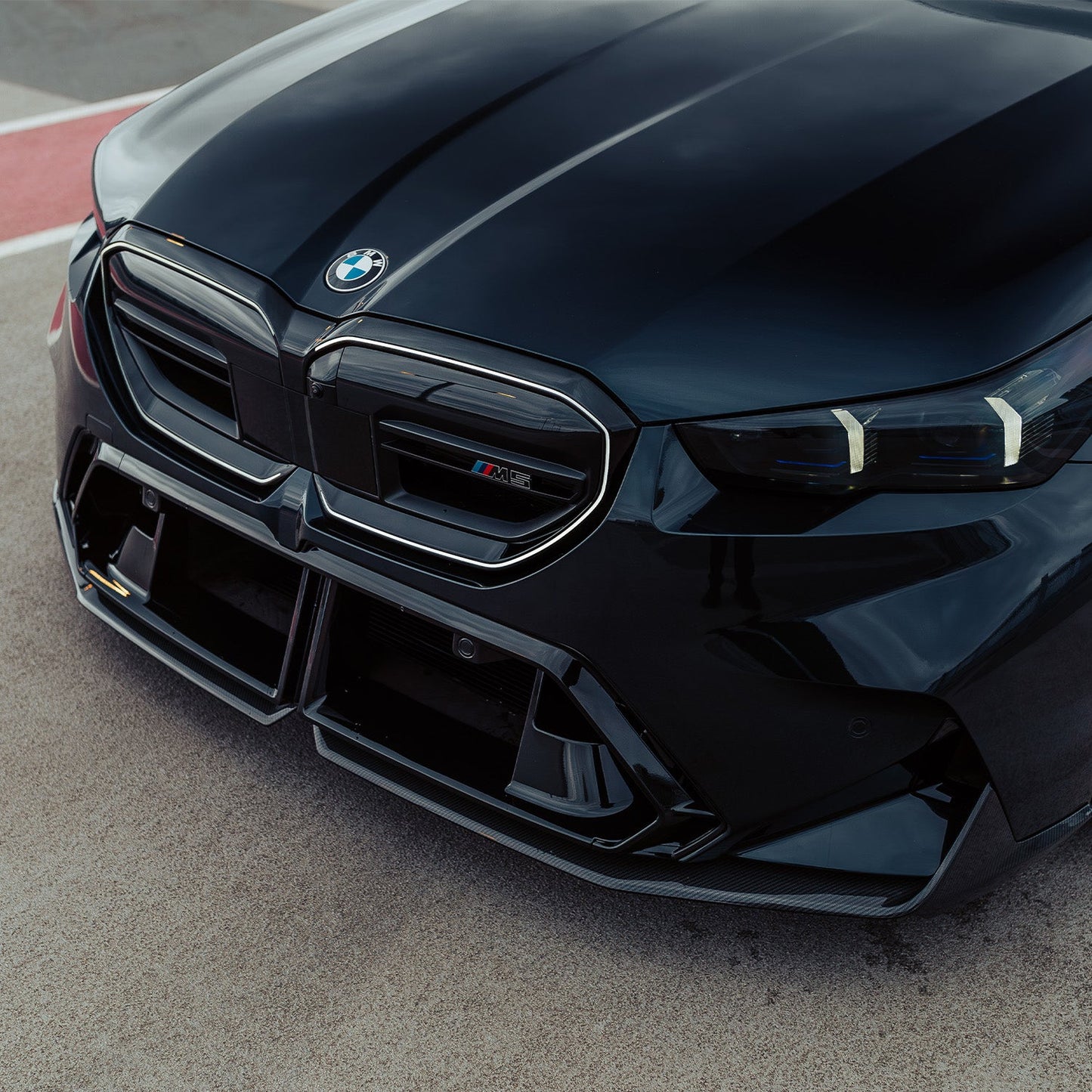 BMW M5 Performance Style Front Splitter