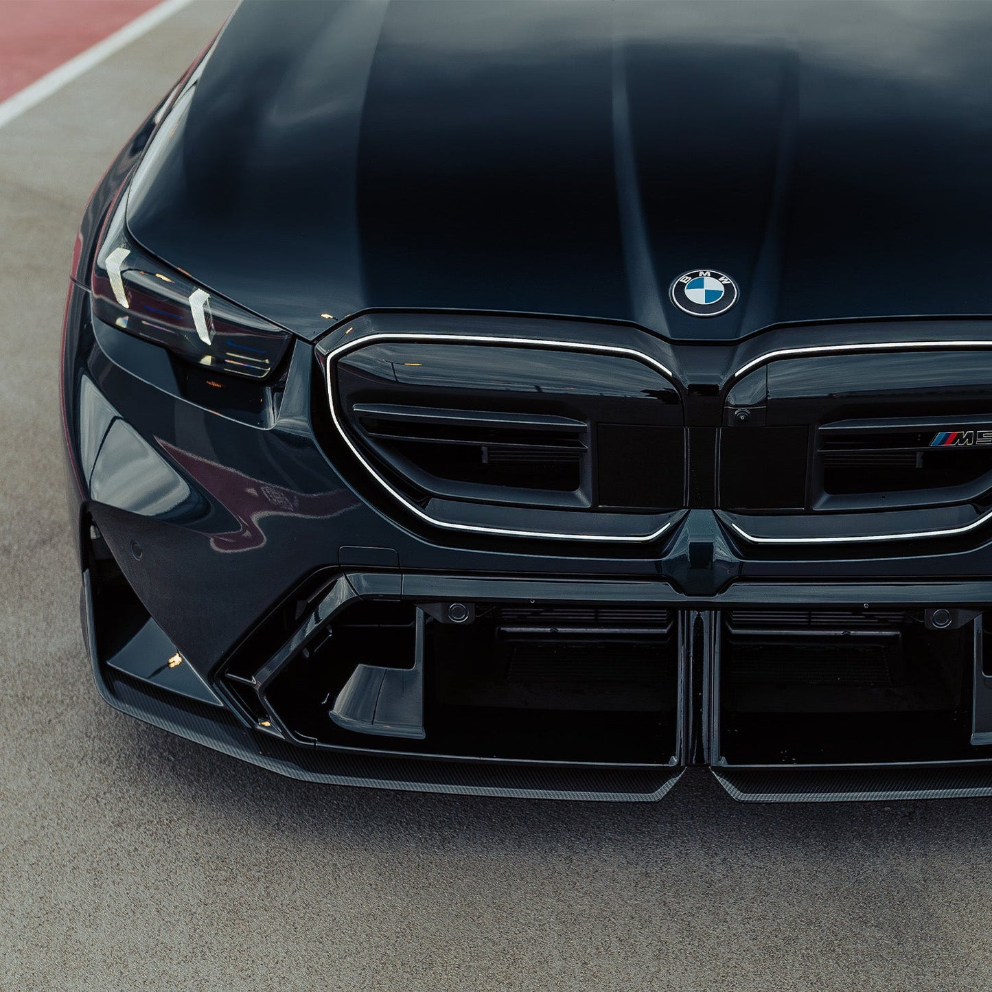 BMW M5 Performance Style Front Splitter