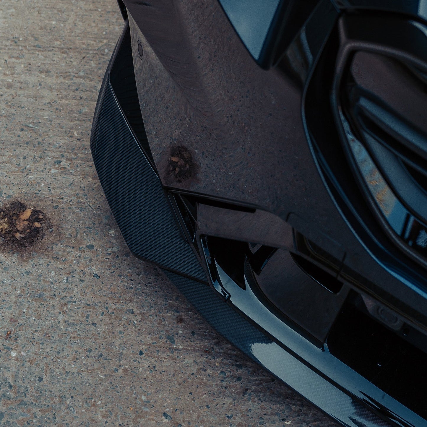 BMW M5 SQ-A Front Splitter