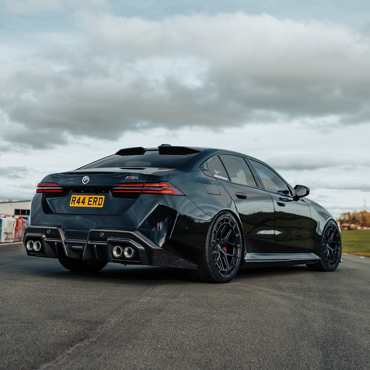 BMW M5 SQ-A Side Skirts