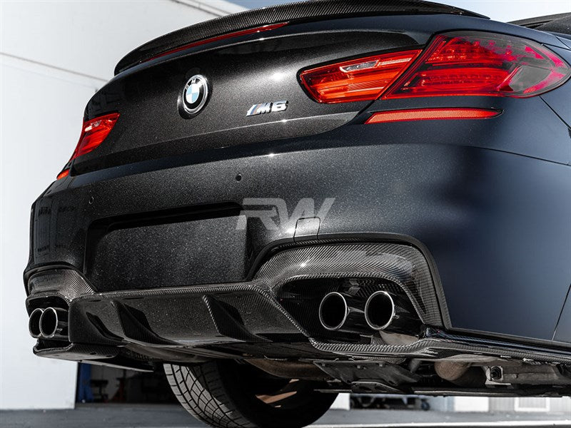 BMW M6 3D Style Diffuser