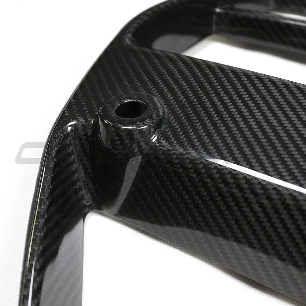 BMW M3/M4 G8x Carbon Grill ohne ACC - GT Style
