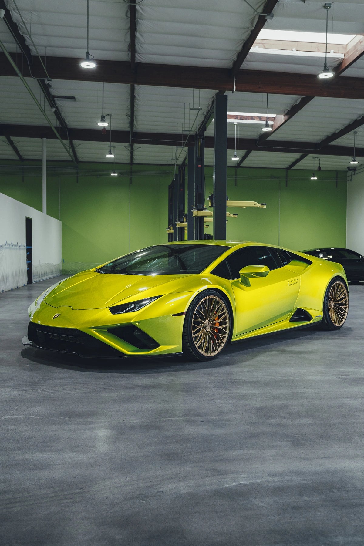 R100 | Lamborghini Huracan