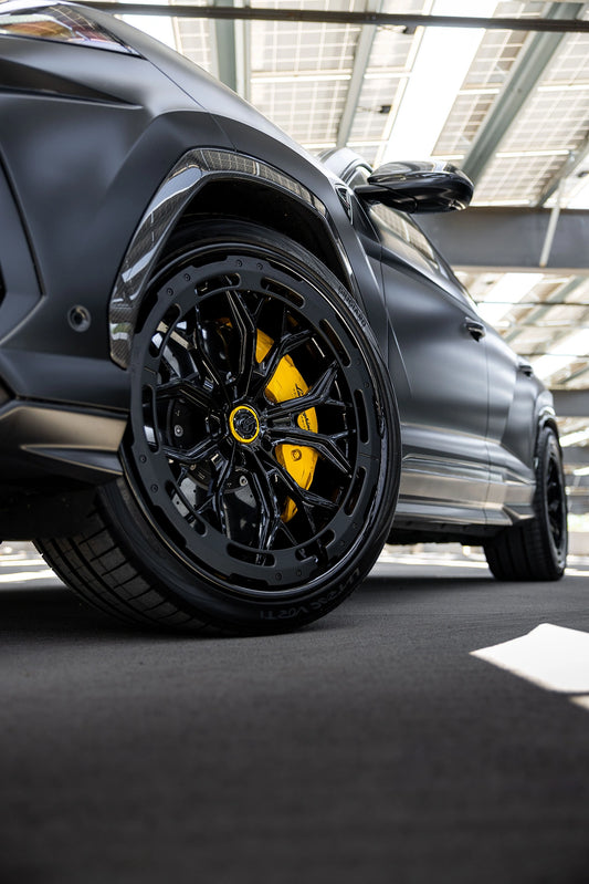 R80-109R (3pc) | Lamborghini Urus