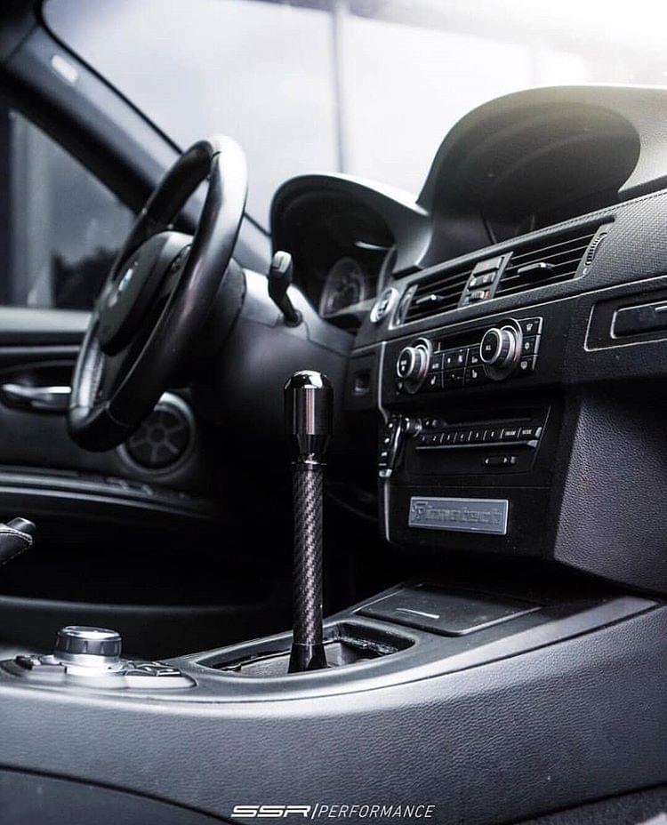 RTD BMW – V4 Carbon Shifter.